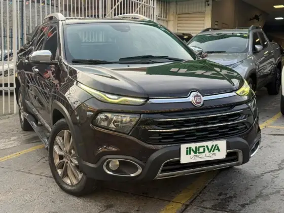 FIAT TORO 2.0 16V TURBO DIESEL RANCH 4WD AT9