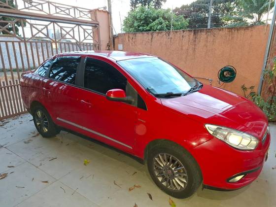 FIAT GRAND SIENA 1.6 MPI ESSENCE 16V FLEX 4P AUTOMATIZADO