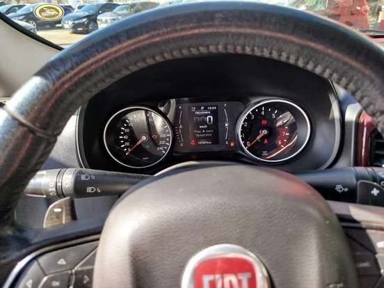 FIAT-TORO-1.8 16V EVO FLEX FREEDOM AT6 FIAT-TORO-2017