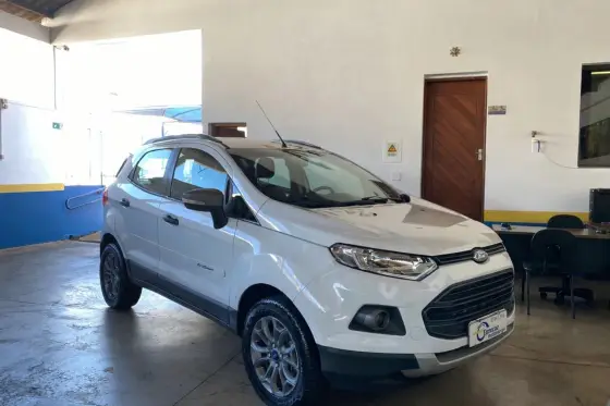 FORD ECOSPORT 1.5 TI-VCT FLEX FREESTYLE AUTOMÁTICO