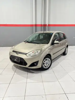 FORD FIESTA 1.6 ROCAM HATCH 8V FLEX 4P MANUAL