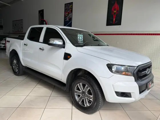 FORD RANGER 3.2 XL 4X4 CD 20V DIESEL 4P AUTOMÁTICO