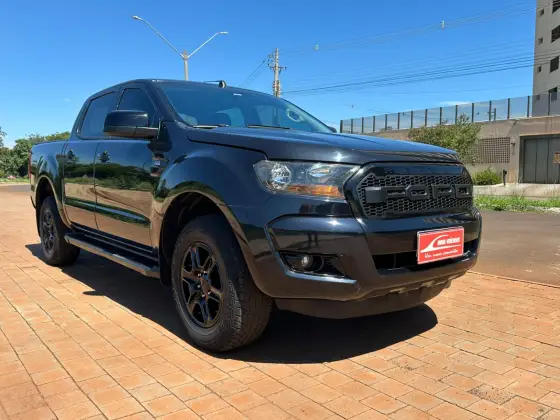 FORD RANGER 3.2 XLS 4X4 CD 20V DIESEL 4P AUTOMÁTICO