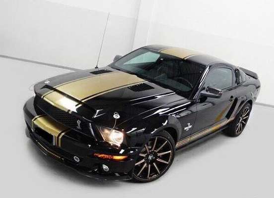 FORD-MUSTANG-2008