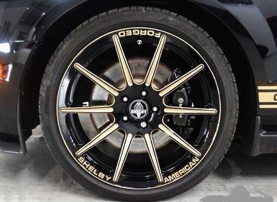 FORD-MUSTANG-2008