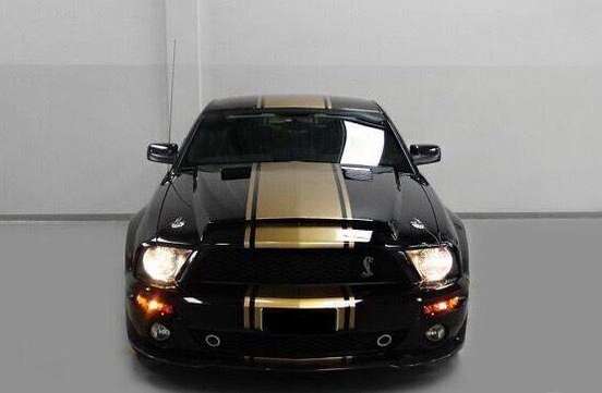 FORD-MUSTANG-2008