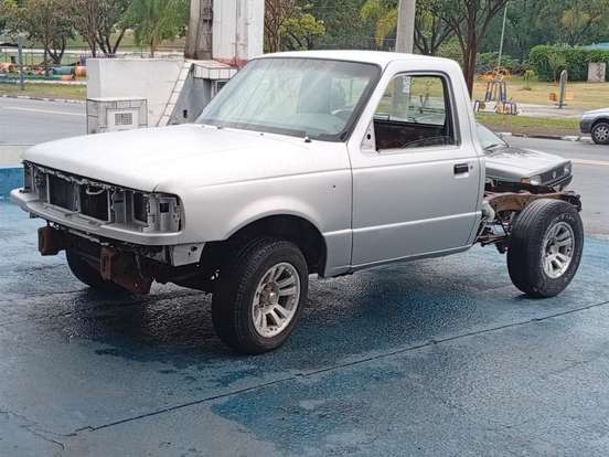 FORD-RANGER-4.0 XL 4X2 CS V6 12V GASOLINA 2P MANUAL FORD-RANGER-1995