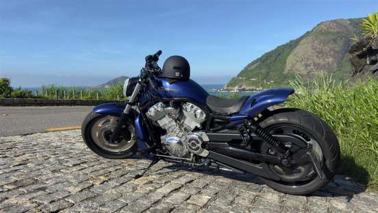 HARLEY-DAVIDSON-V-ROD-2007