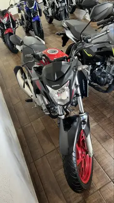 HONDA CB TWISTER 
