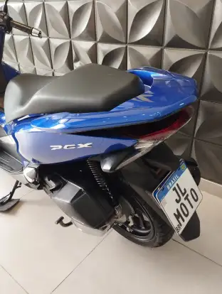 HONDA-PCX-2022