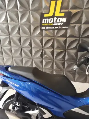 HONDA-PCX-2022