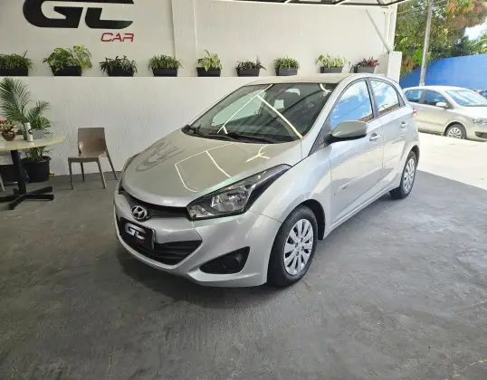 HYUNDAI HB20 1.0 COMFORT PLUS 12V FLEX 4P MANUAL HYUNDAI HB20 1.0 COMFORT PLUS 12V FLEX 4P MANUAL