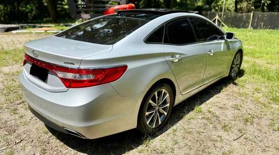 HYUNDAI-AZERA-2016