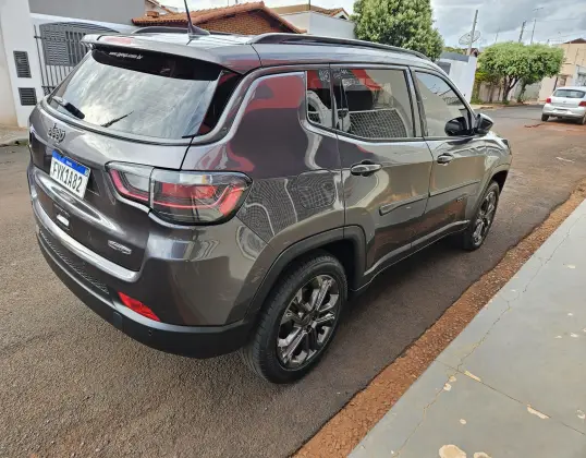 JEEP COMPASS 1.3 T270 TURBO FLEX LONGITUDE AT6
