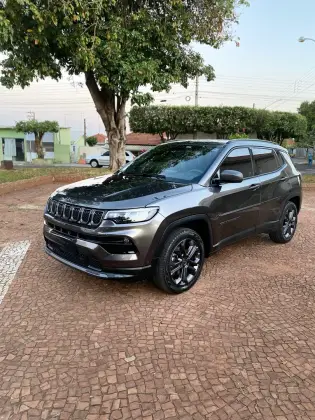 JEEP COMPASS 1.3 T270 TURBO FLEX LONGITUDE AT6