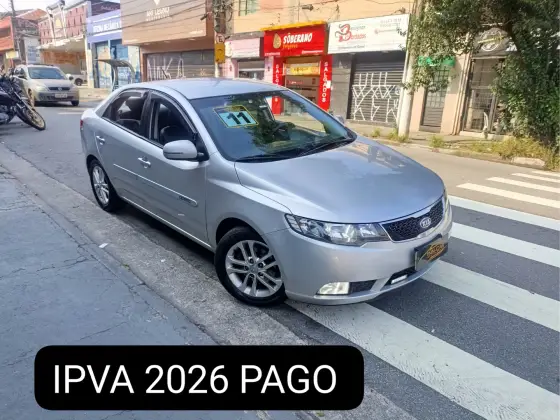 KIA CERATO 1.6 EX3 SEDAN 16V GASOLINA 4P AUTOMÁTICO