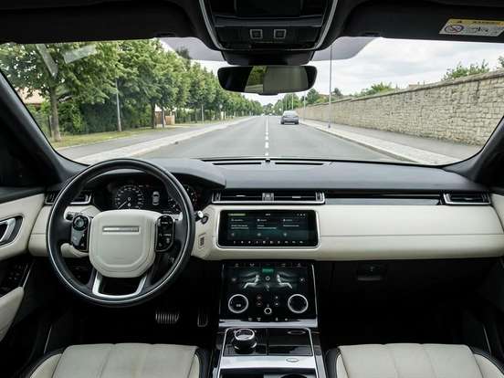LAND ROVER-RANGE ROVER VELAR-2.0 P300 GASOLINA R-DYNAMIC SE AUTOMÁTICO LAND ROVER-RANGE ROVER VELAR-2019