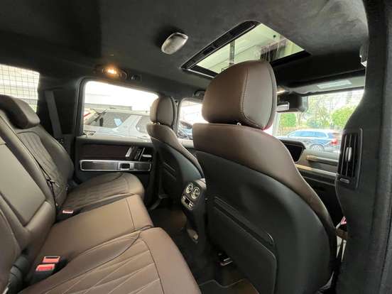 MERCEDES-BENZ-G 63 AMG-4.0 V8 BITURBO MHEV 4MATIC SPEEDSHIFT MERCEDES-BENZ-G 63 AMG-2025