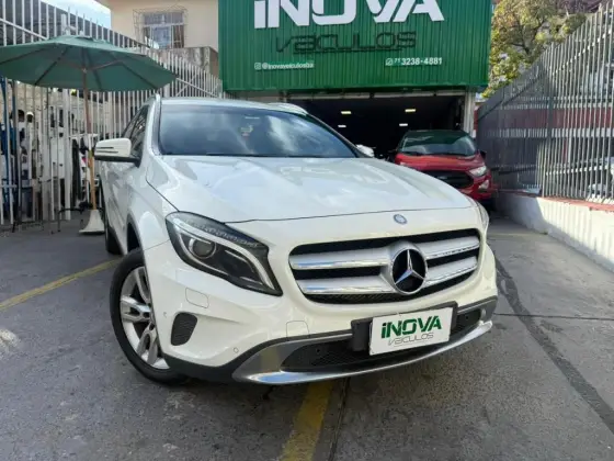 MERCEDES-BENZ GLA 200 1.6 CGI ADVANCE 16V TURBO FLEX 4P AUTOMÁTICO