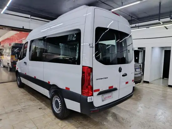 MERCEDES-BENZ-SPRINTER-2025