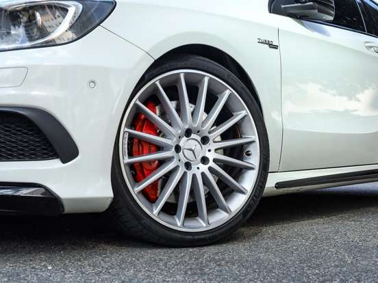 MERCEDES-BENZ-A 45 AMG-2.0 16V TURBO GASOLINA 4P AUTOMATIZADO MERCEDES-BENZ-A 45 AMG-2014