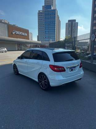 MERCEDES-BENZ-B 200-2013