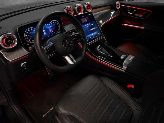 MERCEDES-BENZ-GLC 300-2024