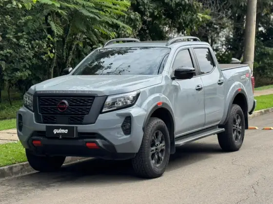 NISSAN FRONTIER 2.3 16V TURBO DIESEL PRO4X CD 4X4 AUTOMÁTICO