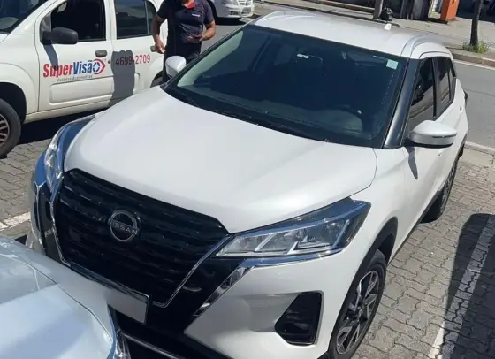 NISSAN KICKS 1.6 16V FLEXSTART SENSE XTRONIC NISSAN KICKS 1.6 16V FLEXSTART SENSE XTRONIC