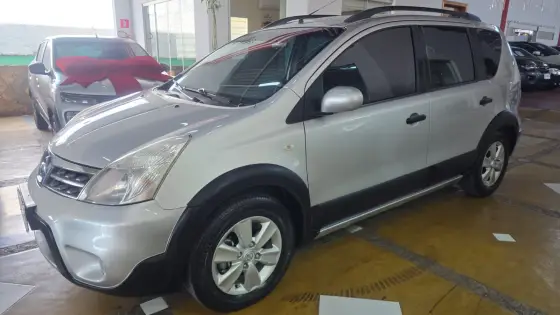 NISSAN LIVINA 1.8 SL X-GEAR 16V FLEX 4P AUTOMÁTICO