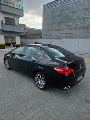 PEUGEOT-408-2017