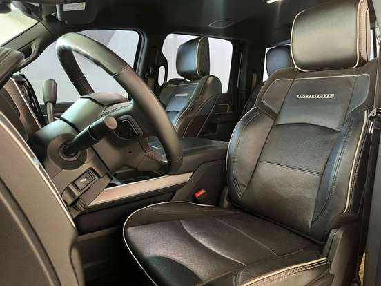 RAM-2500-6.7 I6 TURBO DIESEL LARAMIE NIGHT EDITION CD 4X4 AUTOMÁTICO RAM-2500-2023