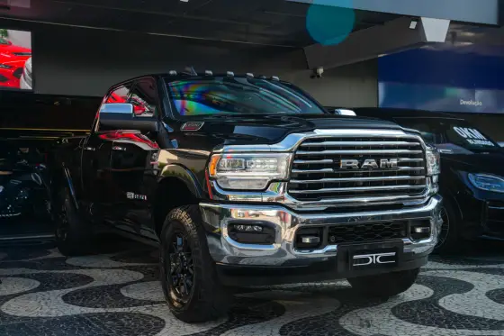 RAM 3500 6.7 I6 TURBO DIESEL LIMITED LONGHORN CD 4X4  AUTOMÁTICO