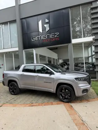 RAM RAMPAGE 2.0 HURRICANE 4 TURBO GASOLINA R/T 4X4 AUTOMÁTICO