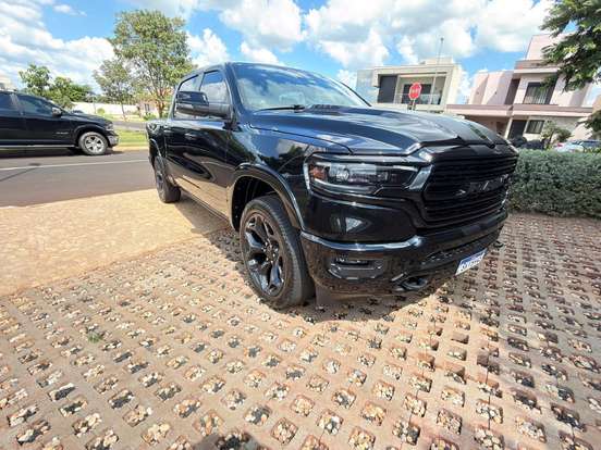 RAM-1500-5.7 V8 GASOLINA LIMITED NIGHT EDITION CD 4X4 AUTOMÁTICO RAM-1500-2023