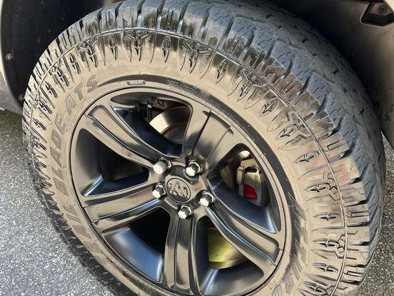 RAM-CLASSIC-5.7 V8 GASOLINA LARAMIE CD 4X4 AUTOMÁTICO RAM-CLASSIC-2022