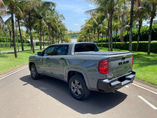 RAM-RAMPAGE-2.0 HURRICANE 4 TURBO GASOLINA LARAMIE 4X4 AUTOMÁTICO RAM-RAMPAGE-2023