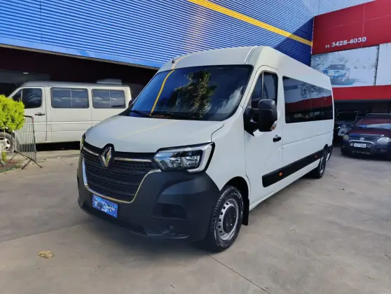 RENAULT MASTER 2.3 DCI DIESEL MINIBUS EXECUTIVE 16L L3H2 3P MANUAL