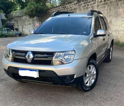 RENAULT-DUSTER-2018