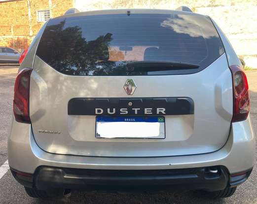 RENAULT-DUSTER-2018