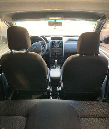 RENAULT-DUSTER-2018