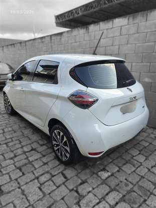 RENAULT-ZOE-2022