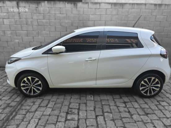 RENAULT-ZOE-Z.E. 50 INTENSE ELÉTRICO RENAULT-ZOE-2022