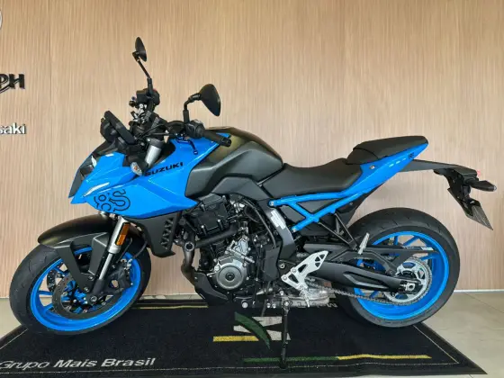 SUZUKI GSX-8S 