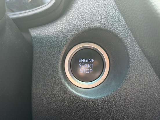 TOYOTA-COROLLA CROSS-2023