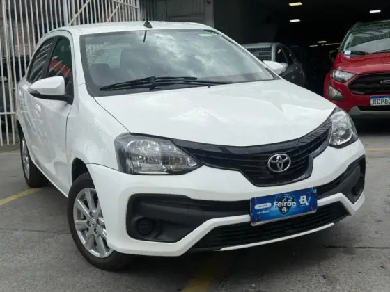TOYOTA ETIOS 1.5 X SEDAN 16V FLEX 4P AUTOMÁTICO