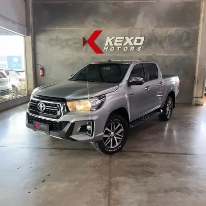 TOYOTA HILUX 2.7 SRV 4X2 CD 16V FLEX 4P AUTOMÁTICO TOYOTA HILUX 2.7 SRV 4X2 CD 16V FLEX 4P AUTOMÁTICO