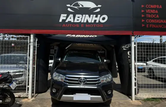 TOYOTA HILUX 2.8 SRV 4X4 CD 16V DIESEL 4P AUTOMÁTICO TOYOTA HILUX 2.8 SRV 4X4 CD 16V DIESEL 4P AUTOMÁTICO