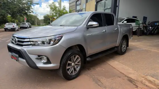 TOYOTA HILUX 2.8 SRX 4X4 CD 16V DIESEL 4P AUTOMÁTICO