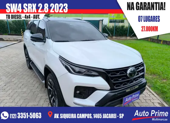 TOYOTA HILUX SW4 2.8 D-4D TURBO DIESEL SRX 7L 4X4 AUTOMÁTICO TOYOTA HILUX SW4 2.8 D-4D TURBO DIESEL SRX 7L 4X4 AUTOMÁTICO